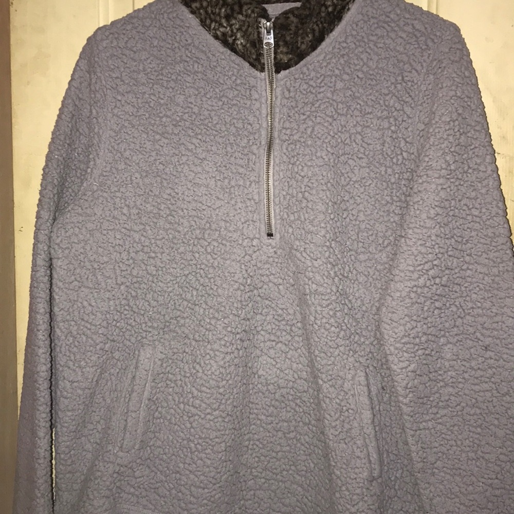 half zipped pull over